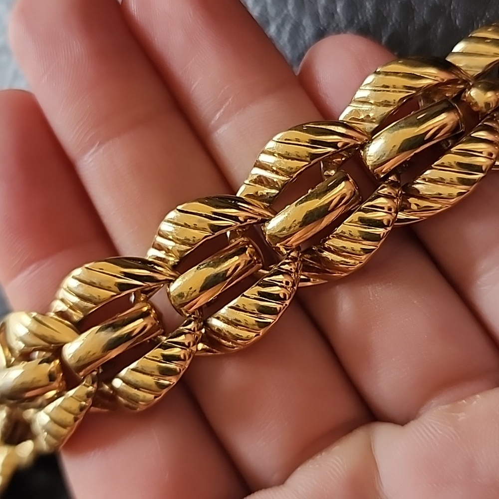 VTG Monet bracelet